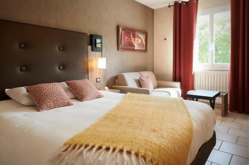 Hotel Auberge Du Pont Du Chalon
