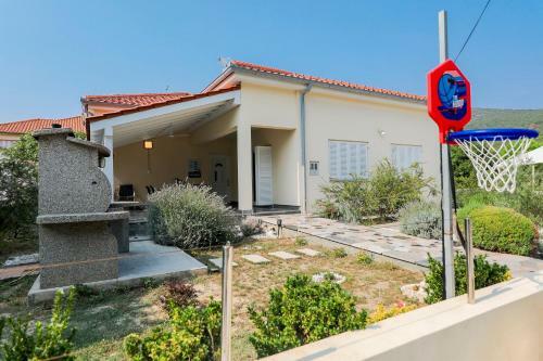 Holiday Home In Ist - Insel Ist 39017