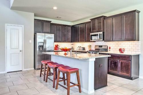Quiet Rosenberg Home With Yard Less Than 4 Mi To Dtwn