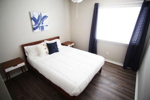 Sun Light Kissed Home Vacation Friendly Abode