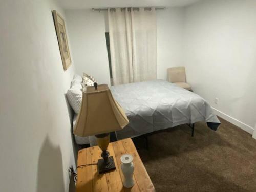 Modern 7 Bedroom 4 Bathroom Home Tooele 16 Guests