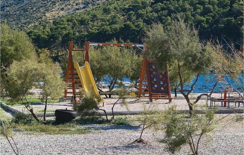Stunning Apartment In Grebastica With Wifi And 2 Bedrooms