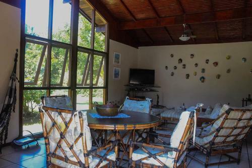 Casa Grande - 4 Su�tes - Pier - Internet Fibra 100mb