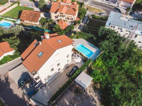 Apartment Mauro With Panoramic Sea View And Pool Opatija