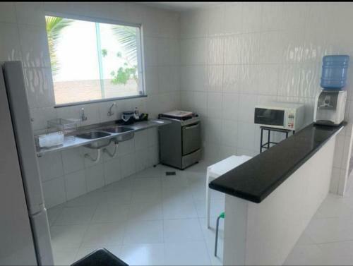 Excelente Casa Com Piscina E Academia.