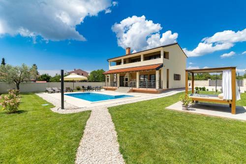Impressive Luxury Villa With Private Heated Pool -villa Dija