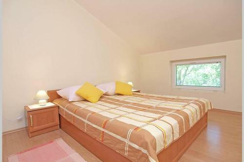 Peaceful Villa Fioretta With Relaxing Pool