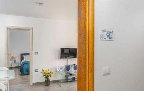 Apartment-ire
