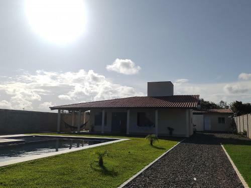 Casa de Praia Com Piscina Grande Em Guarajuba