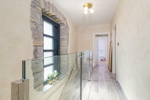 Villa Grazia With Heated Pool