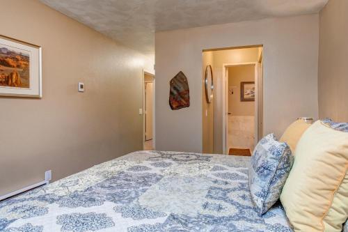 Red Pine Condominiums 69