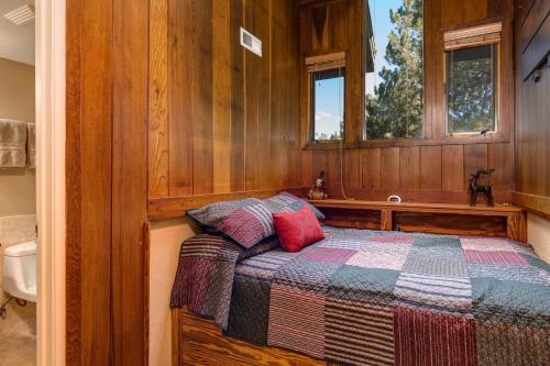 Red Pine Condominiums 69