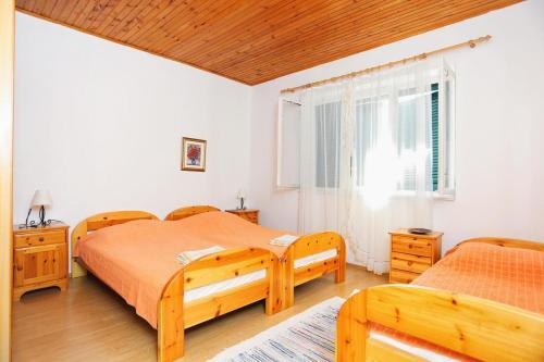 Apartments By The Sea Sumpetar, Omis - 17810