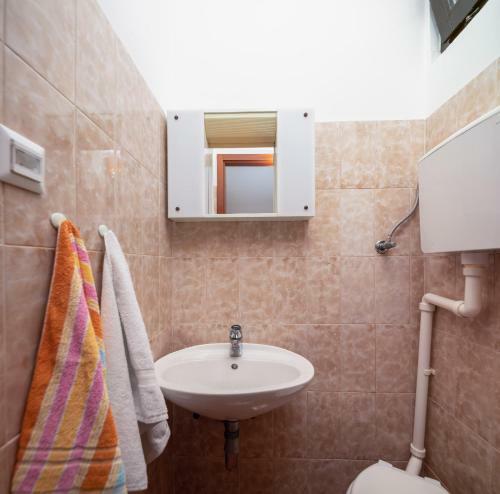 Apartment Mali Pariz