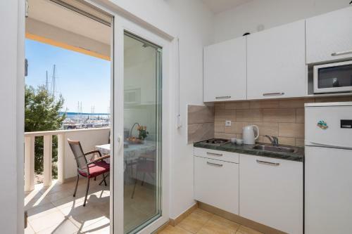 Apartamento J.b. Beachfront Suites