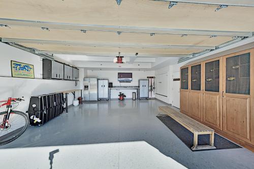 Juniper Landing Unit 905