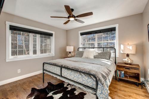 Ontario Manor Unit A
