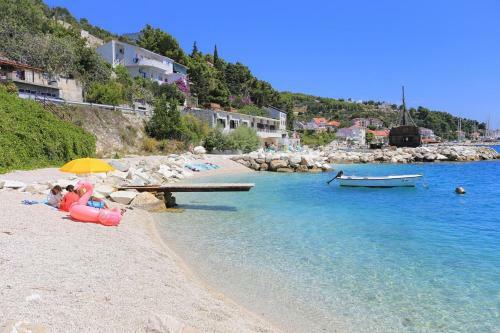 Apartments By The Sea Sumpetar, Omis - 13324