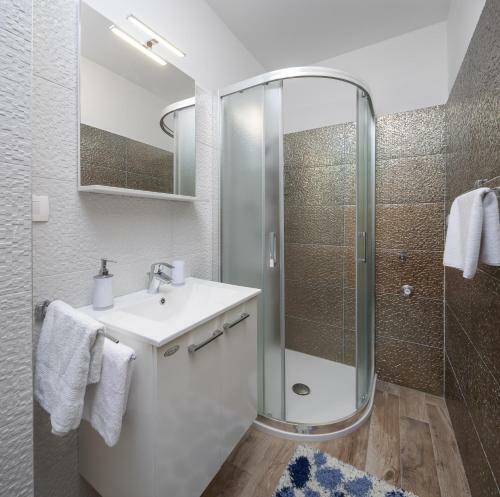 Apartamentos The Beach Suites