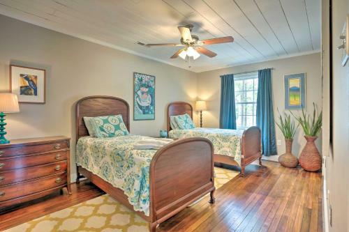 Urbanna Cottage With Private Yard And Water Views