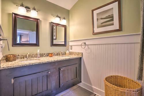 Urbanna Cottage With Private Yard And Water Views