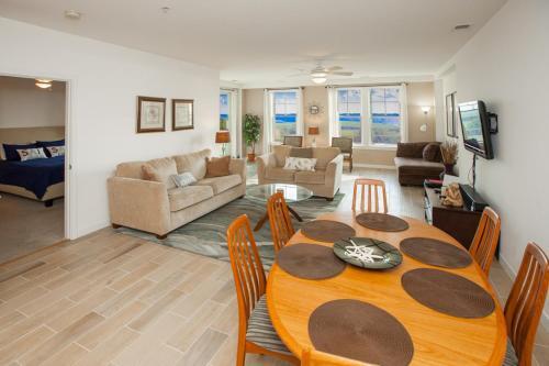 The Sanctuary - Bayview Beauty B330