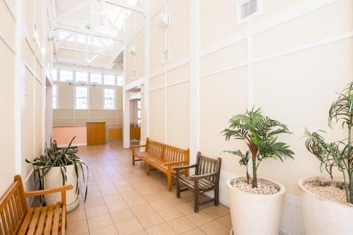The Sanctuary - Bayview Beauty B330