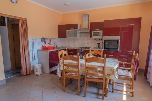 Apartman & Rooms Pejo