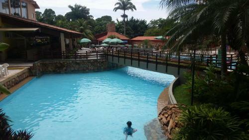 Hot Springs Apart