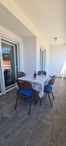 Apartment Sea View