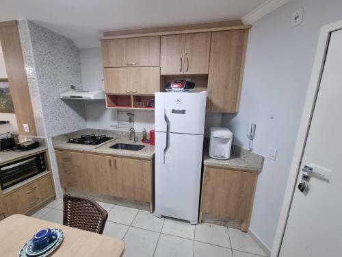 Enseada Nautico Apart Flat E304