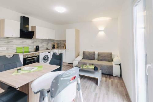Apartments In Klimno - Insel Krk 42235