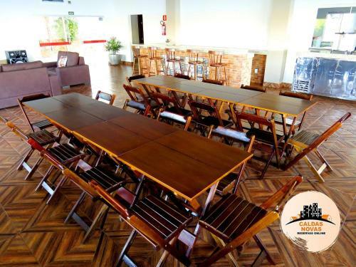 Mans�o No Lago - Caldas Novas Reservas Online
