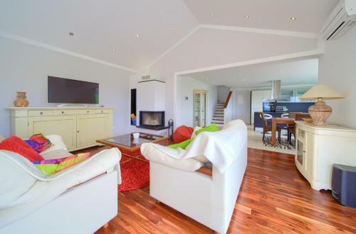Villa Residencia La Famiglia