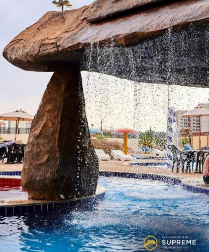 Golden Dolphin Grand Resort - Apt 401