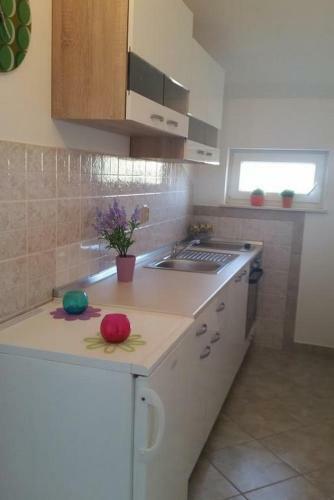 Apartments With A Parking Space Kolan, Pag - 16482