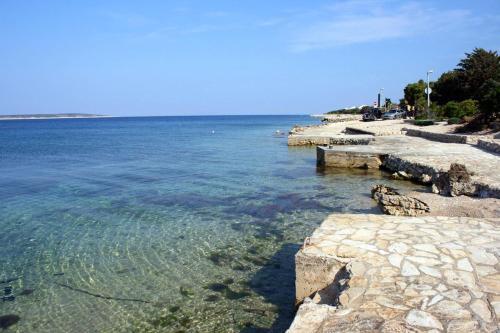 Apartments With A Parking Space Mandre, Pag - 6473