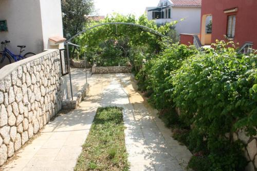 Apartments With A Parking Space Mandre, Pag - 6473