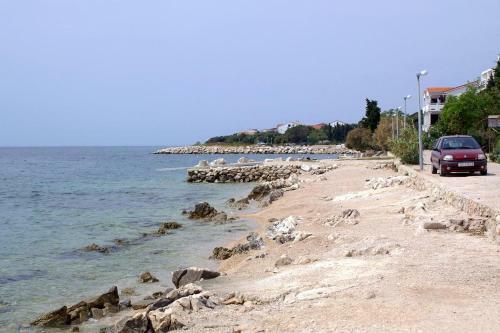 Apartments With A Parking Space Mandre, Pag - 13944