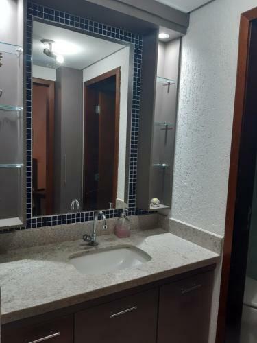 Apartamento Enseada Nautico Residence