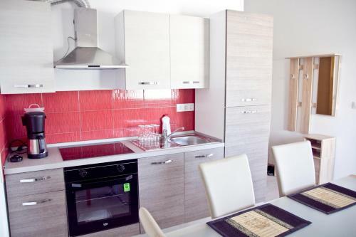 Apartmani Mira