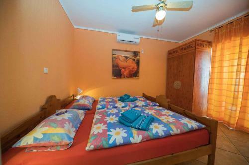 Apartment In Klenovica 15399