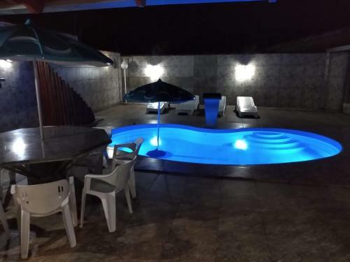 Sobrado Frente P/lago Com Piscina Aquecida