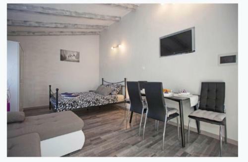 Studio Apartman M&s Perkovic