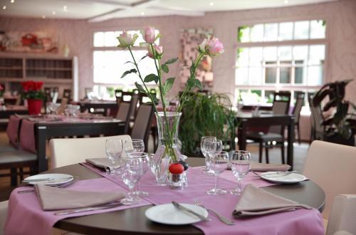Hotel Le Pot D'etain