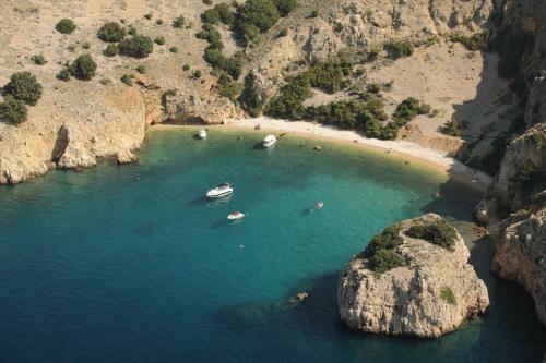 Villa Muraj-korni?, Krk