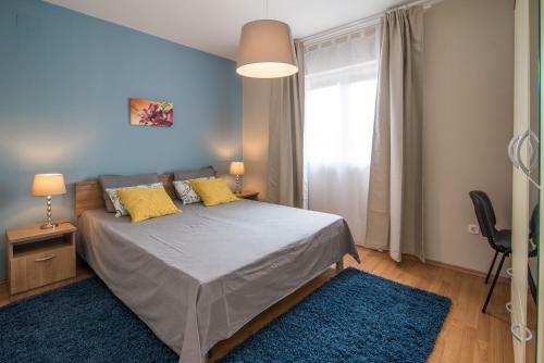 Apartments Sanjin