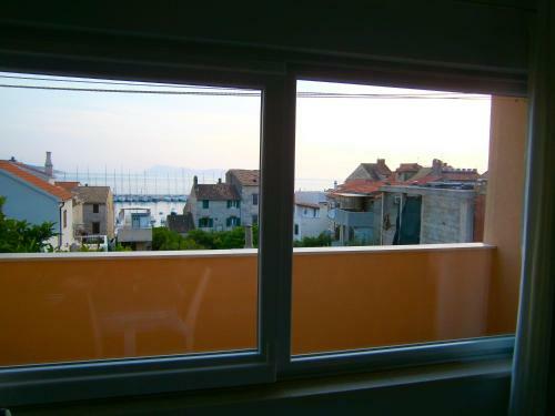 Studio Apartment Luzia