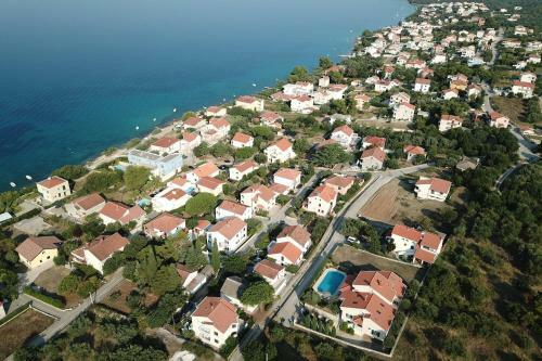 5* Seaview Villa Clara For 12+ Guests, Ko?ino