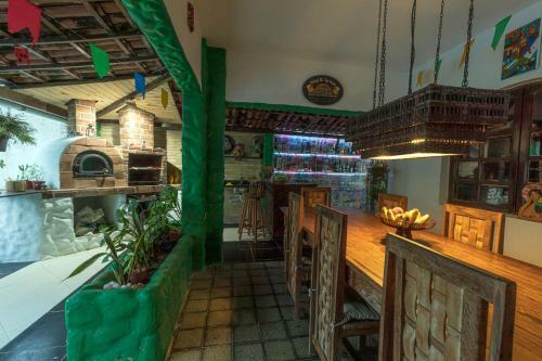 Hostal Taverna Do Paraiso